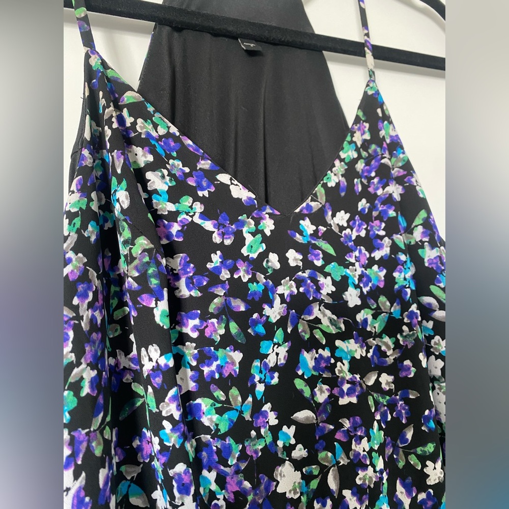 Express Dress - Picture 2 of 4